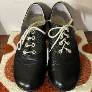 JOHN FLUEVOG  “Hopes Promise” Shoes Size 10 Black